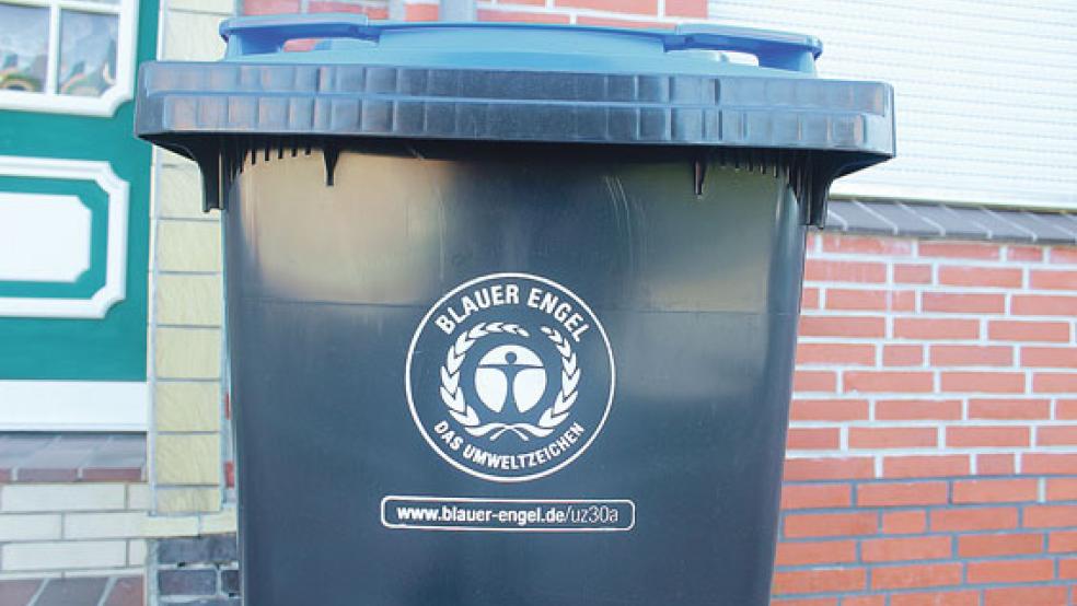 Die »Blaue Tonne« steht jetzt auch in Bingum und Bingumgaste. © Foto: Berents