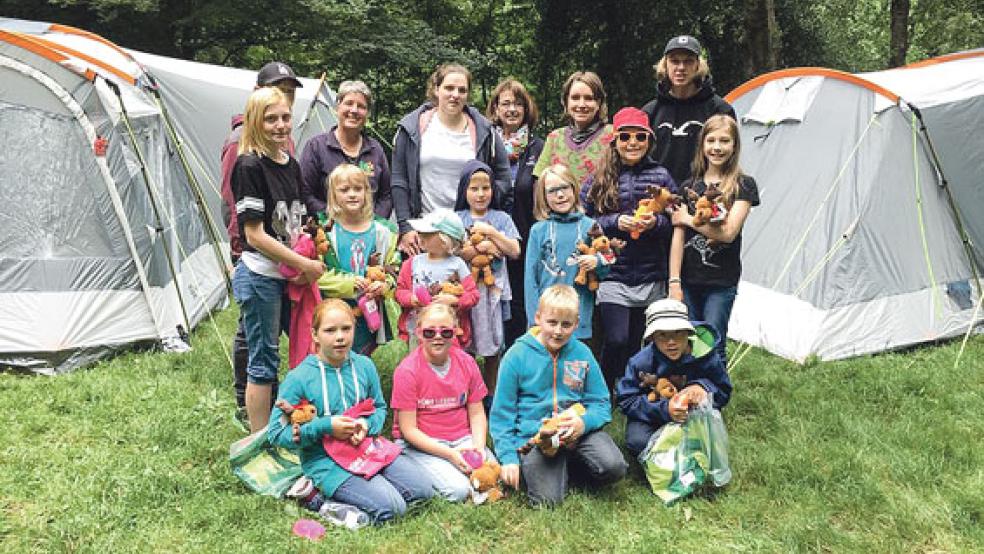 Diese Kinder vom Verein für »Organtransplantierte Ostfriesland« verbrachten einige unbeschwerte Tage auf einem Naturschutzhof. © Foto: privat