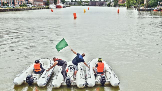 Tausende von »Sehleuten« in der Stadt