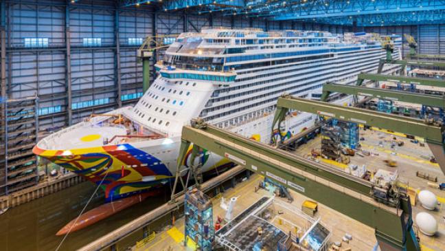 »Norwegian Encore« wird ausgedockt