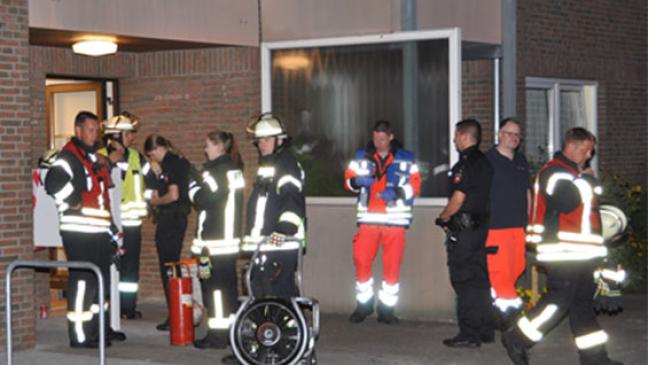 Feuer in Mehrfamilienhaus