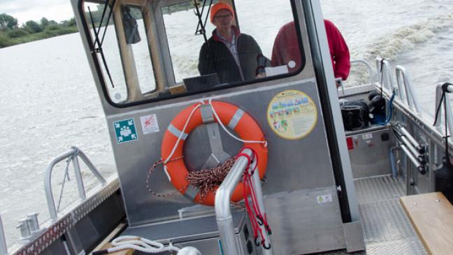 Friesenfähre liegt still: Motorschaden