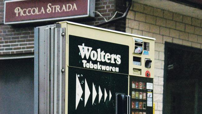 Mit Bulli den Automaten weggeschleift
