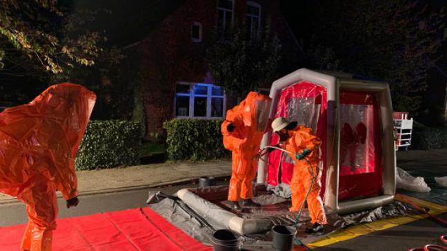 Großeinsatz nach Unfall mit Buttersäure