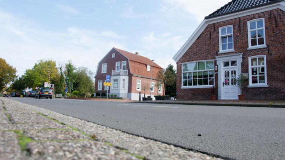 Hier wird ab Montag nur noch rechts abgehen für den Umleitungsverkehr der Autobahn. Die Straßenbaubehörde will die Belastung für den Ortskern und die Boenster Straße durch diverse Maßnahmen so gering wie möglich halten. © Foto: Hanken