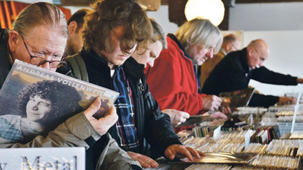 Freunde der schwarzen Scheibe kommen am Sonntag, 1. Dezember, im Leeraner Zollhaus von 11 bis 17 Uhr wieder auf ihre Kosten. © Foto: Veranstalter