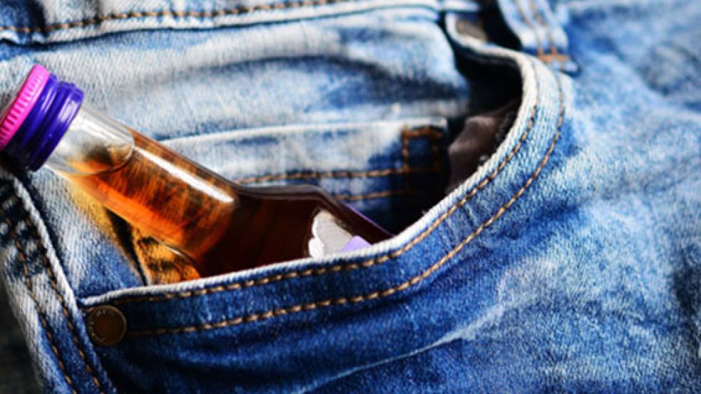 Alkohol auch als Droge ist gesellschaftlich zwar akzeptiert, deshalb aber nicht weniger gefährlich. © Symbolfoto: Pixabay