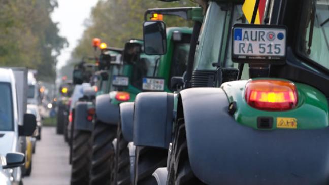 Trecker-Treck fährt gen Oldenburg