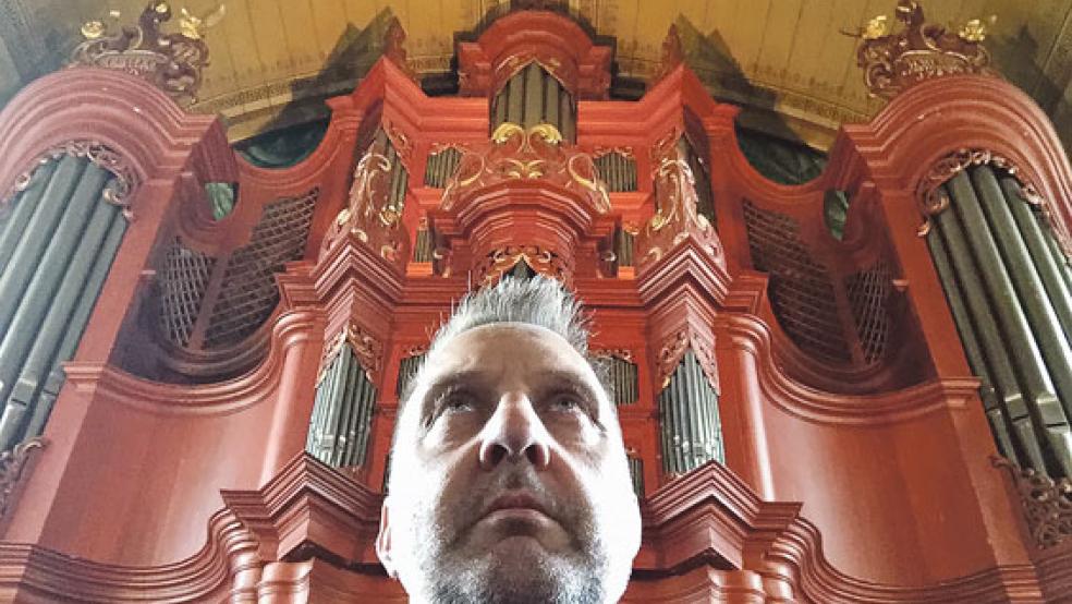 Leben und auch Leiden Schnitgers beleuchtet das Werk von Kai-Uwe Hanken. © Foto: privat