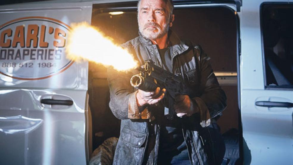 »I’ll be back«: Der Terminator T-800 (Arnold Schwarzenegger) hat sein Versprechen gehalten und ist wieder zurück. © Foto: 20th Century Fox