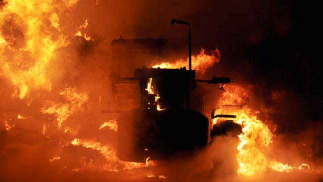 Feuer wütet in Scheune in Oldendorp