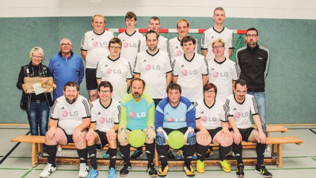 Trikotspende für Lebenshilfe-Teams