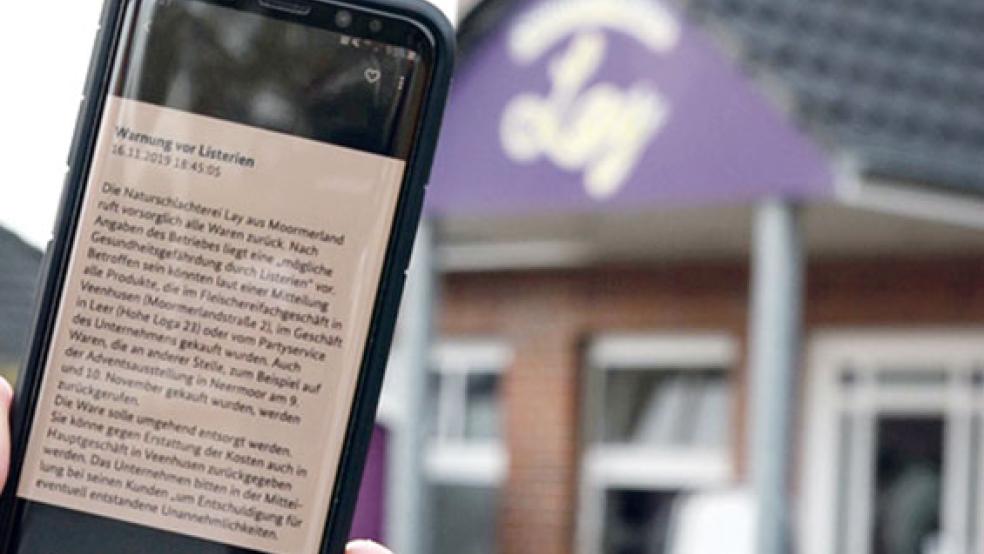 Auch über »Katwarn« wurde die Rückruf-Meldung am Sonnabend verbreitet, wer sich für diesen Dienst angemeldet hat, bekam diesen Text auf sein Smartphone. © Foto: Loger