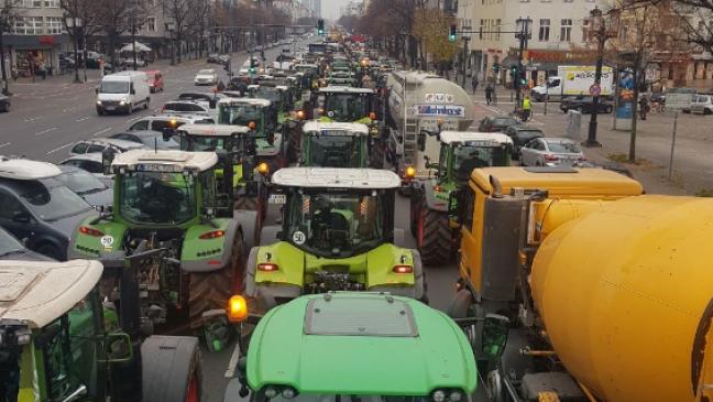 Rheiderländer Bauern bei Demo in Berlin