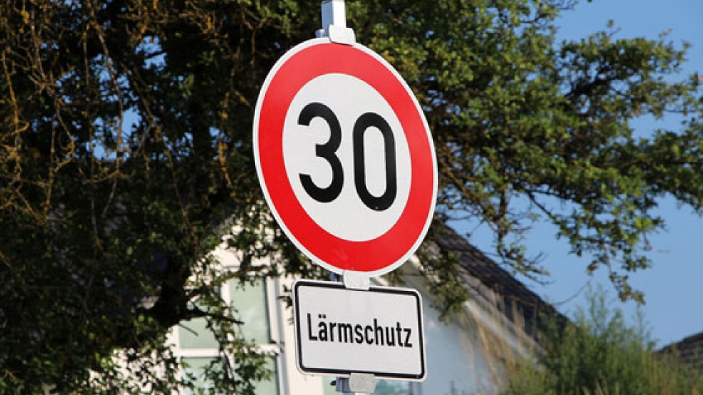 Beim Modellprojekt »Tempo 30 auf Hauptverkehrsstraßen« kommen Weener und Leer nicht zum Zug. © Foto: Pixabay