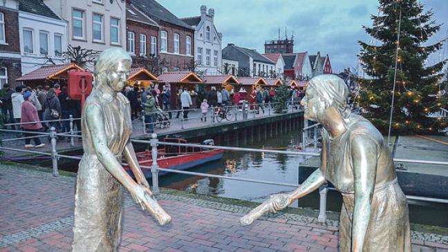 Einstimmung auf Weihnachten vor maritimer Kulisse