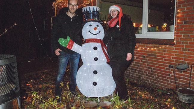 Glühwein und Kakao beim »Haus der 15.000 Lichter«