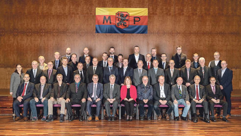 Die Geehrten mit Werftchef Bernard Meyer. © Foto: Meyer Werft