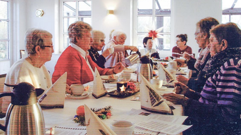 In gemütlicher Runde trafen sich die Krankenhaus-Senioren zur Weihnachtsfeier. © privat