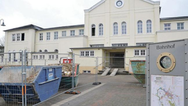 Aus Bahnhof soll Pflegeakademie werden