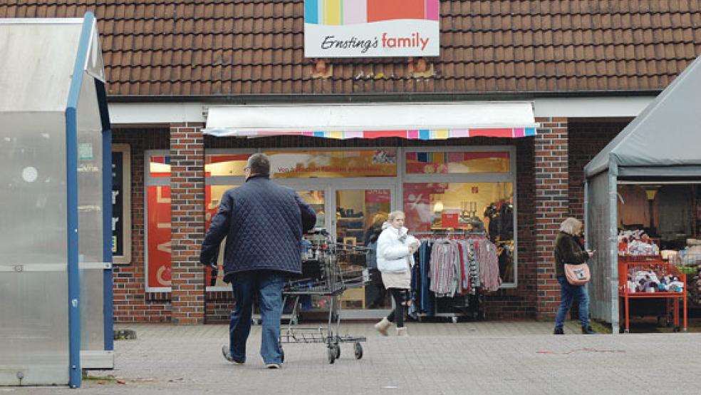 Der Textil-Einzelhändler »Ernsting’s family« wird seine Filiale in Weener am 25. Januar schließen. Eine Wiedereröffnung innerhalb des Stadtgebiets ist geplant. © Foto: Szyska