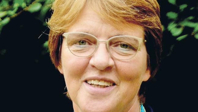 Wichtig: Sich an  einen Tisch setzen