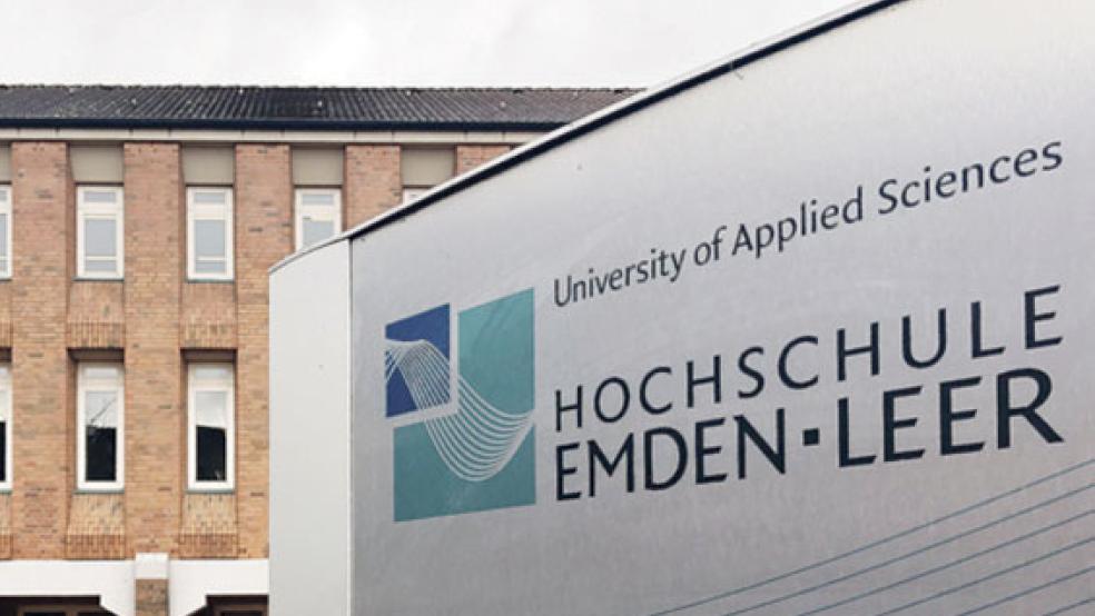 Ein Blick auf ein Gebäude der Hochschule Emden/Leer. Die Stadt Emden erhöht ihr Begrüßungsgeld für neue Studenten. Bis zum 30. Juni erhalten alle Studierenden, die in Emden ihren Erstwohnsitz anmelden, einen Einkaufsgutschein im Wert von 200 Euro.  © Foto: Linda Vogt/dpat