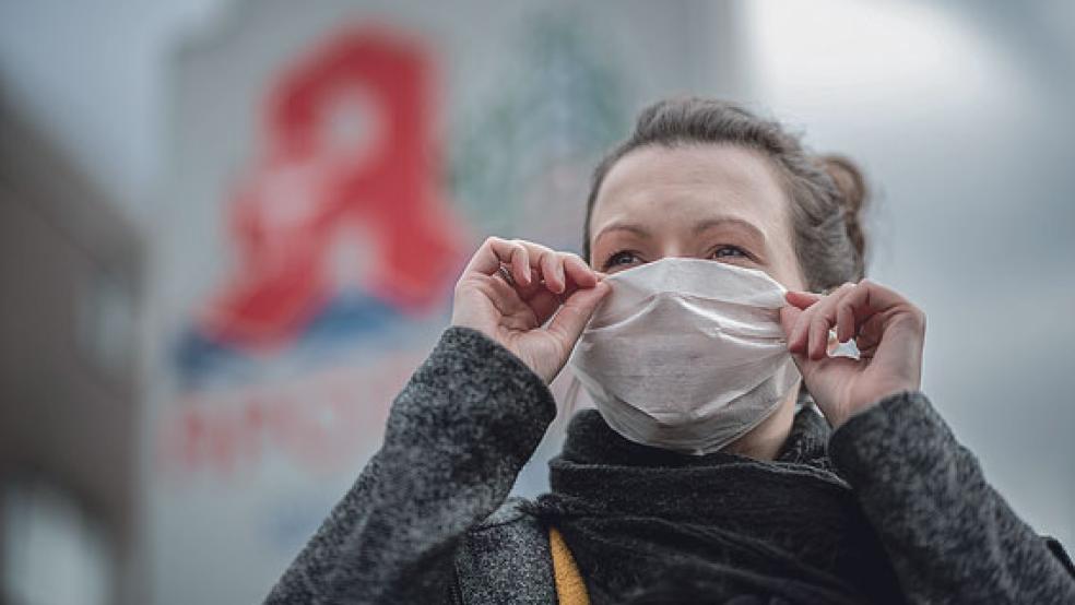 In Deutschland wurden bisher zwölf Coronavirus-Fälle gemeldet. Weltweit sind es 17.400 gemeldete Fälle, davon sind 360 Menschen verstorben. (Stand: 3. Februar). © Foto: Strauch (dpa)