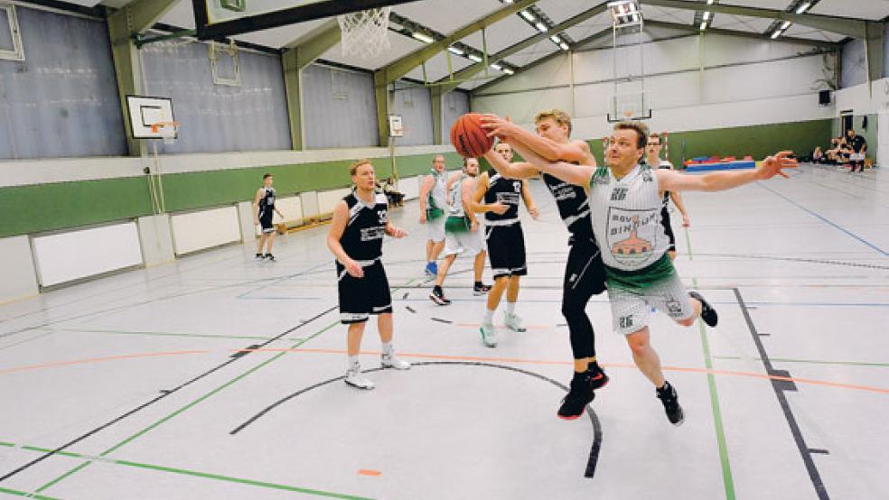 Die Größe der Halle in Bingum soll dem BSV am Sonnabend als Vorteil dienen. © Foto: Bruins