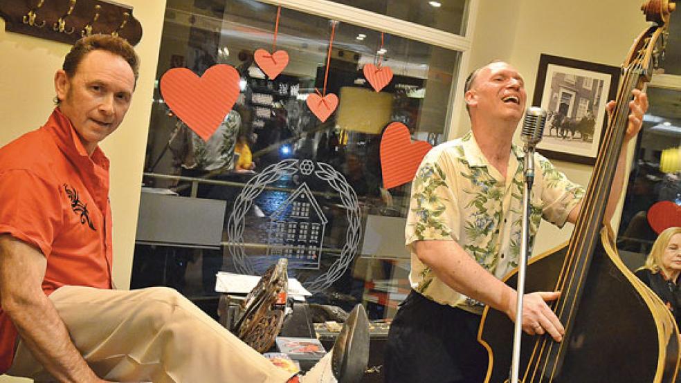 Die »Magic Boogie Show« sorgte in der »Bünting Coloniale« mit gut gelaunten Einlagen für ausgelassene Stimmung. © Foto: Ammermann