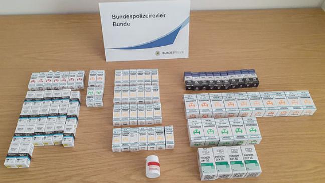 2000 Tabletten und 64 Ampullen