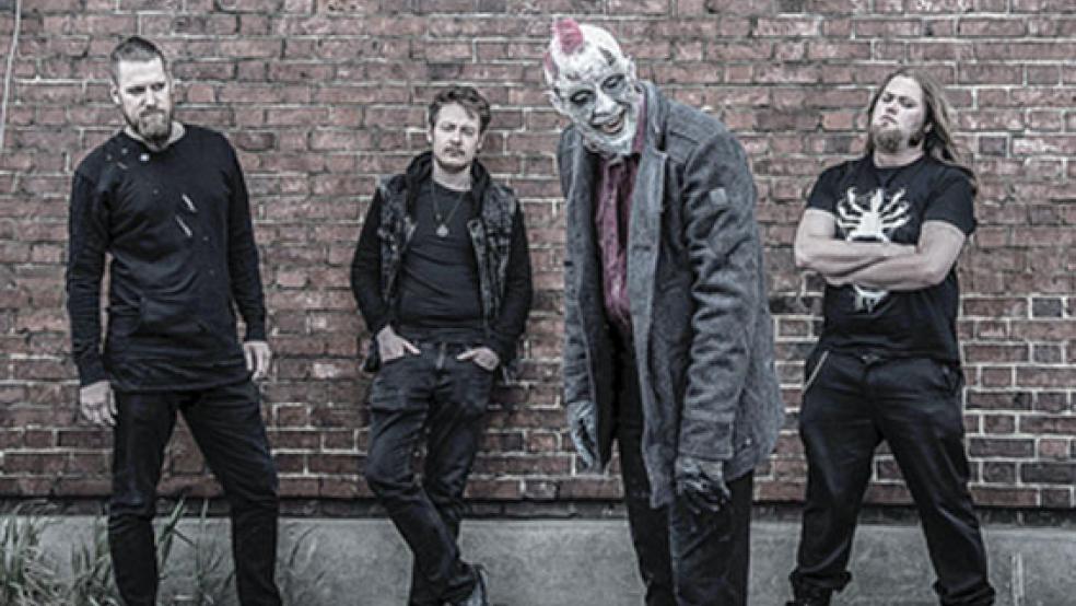 Pennywise goes Metal? »Acid Head« mit Frontmann Thomas Madejewski . © Foto: privat