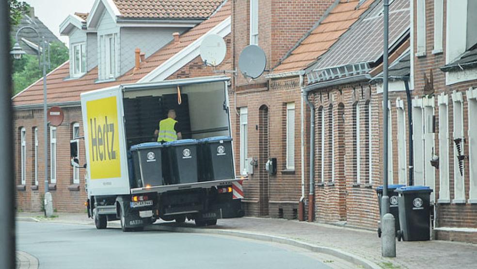 Auch in Bingum werden die blauen Papiertonnen seit Anfang Juli 2019 getestet. © Foto: Wolters