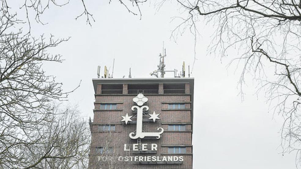 Der Wasserturm in der Marienstraße in Leer wurde 1927 erbaut und ist bis heute noch in Betrieb.  © Foto: Boelmann