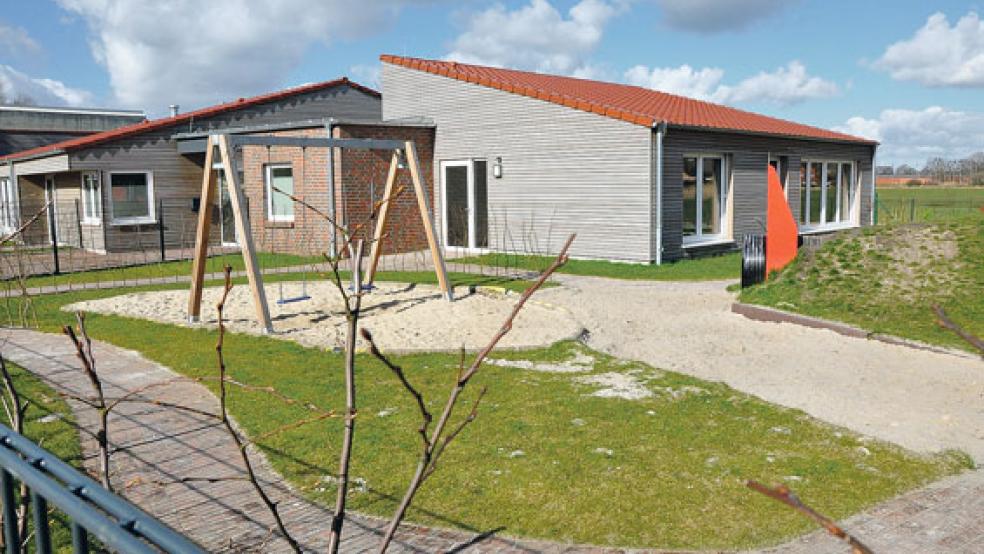Am 10. August soll in der Kindertagesstätte »FiLius« an der Floorenstraße in Weener ein Anbau für eine zweite Kindergartengruppe eröffnet werden.  © Foto: Boelmann
