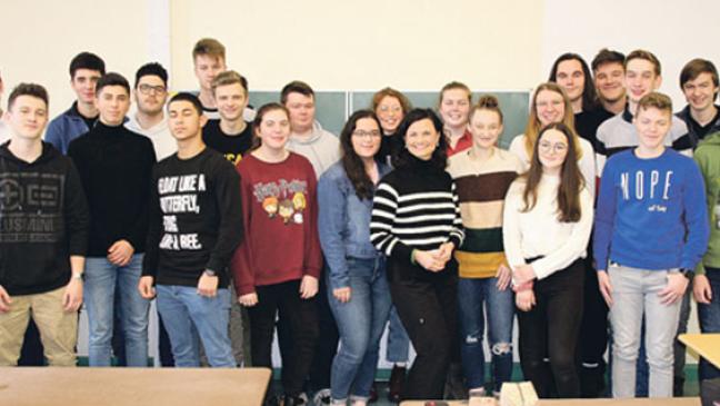 »Digitale Bildung sollte an jeder Schule ein Pflichtfach sein«