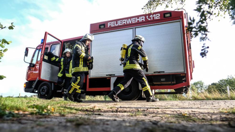 Die Bunder Brandbekämpfer konnten ihren Einsatz am Samstagabend schnell wieder abbrechen. © Symbolfoto: Klemmer