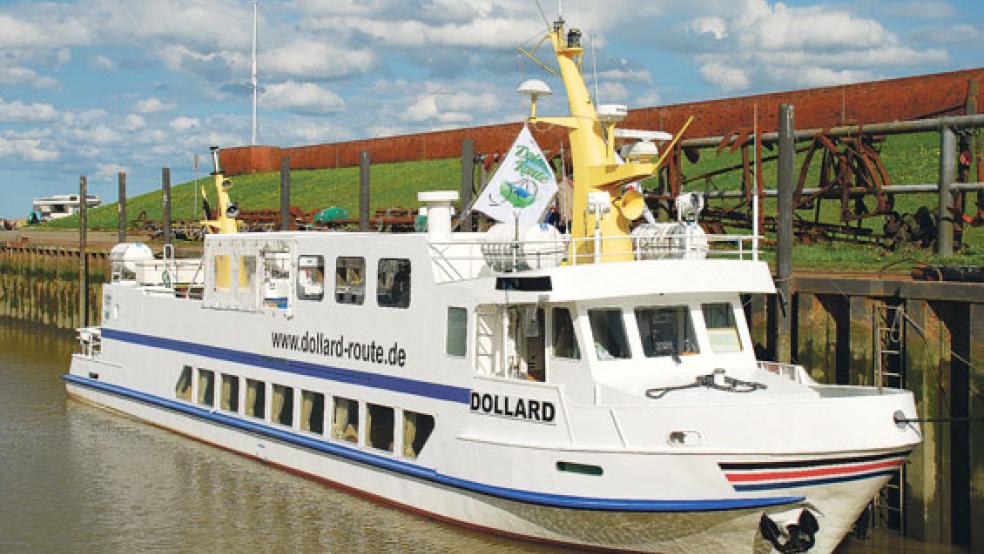 Das Fährschiff »MS Dollard« im Heimathafen Ditzum. Auch in der neuen Saison - wann immer sie beginnen mag - ist der Pendelverkehr auf der Internationalen Dollard Route sichergestellt.  © Archivfoto: Hanken