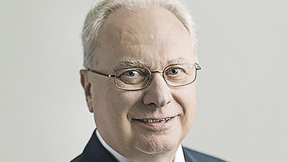 Bernhard Sackarendt, 1. Vorsitzender des SoVD Niedersachsen, referiert während der Videokonferenz.  © Foto: SoVD Niedersachsen