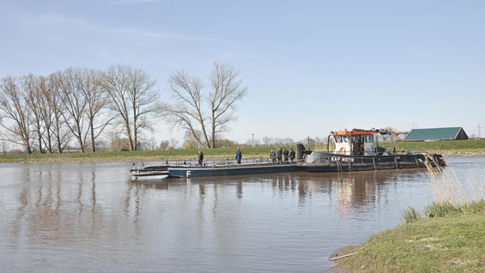 Die Pünte setzt ab morgen wieder über den Fluss Jümme. © Foto: Wolters