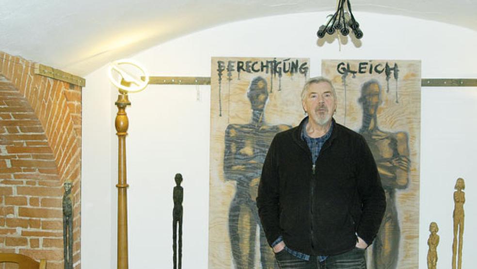 Georg Willms öffnet ab Sonntag, 10. Mai, wieder bei freiem Eintritt seine Ausstellung in Leer. © Foto: Hoegen