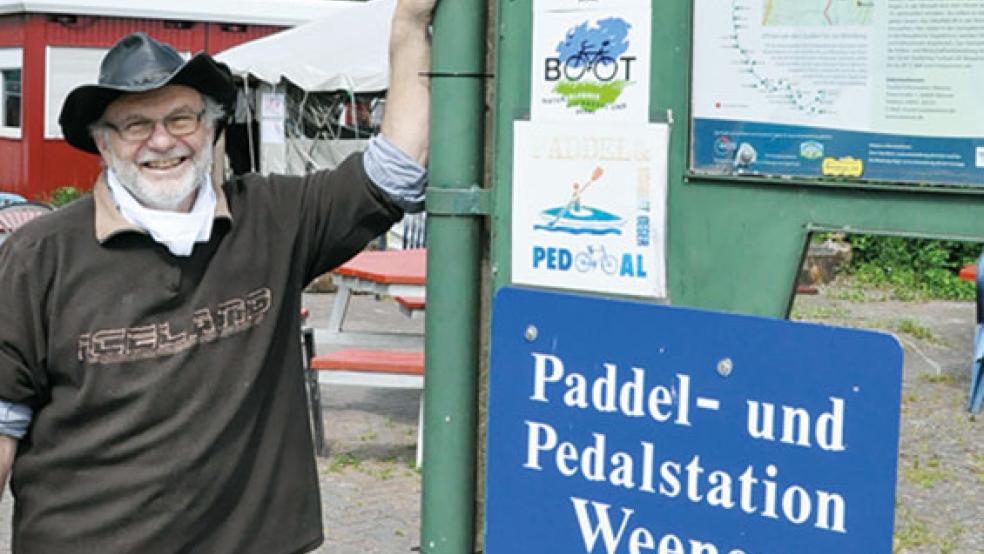 Norbert Deger freut sich auf den Saisonstart bei der »Paddel und Pedal«-Station jetzt am Samstag in Weener.  © Foto: Boelmann