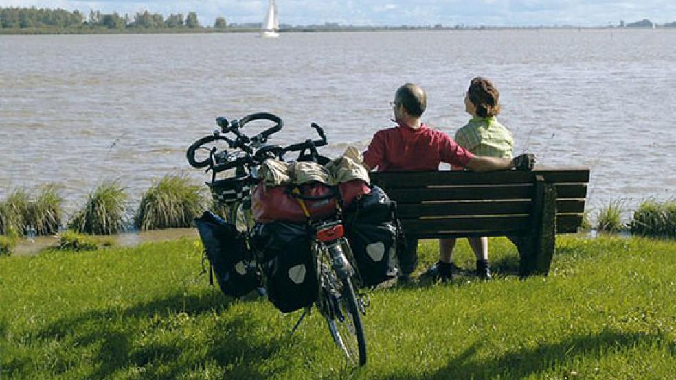 Der Insel-Tourismus läuft wieder an, auf dem Festland, auch hier an der Ems, lässt diese Belebung noch auf sich warten. © Foto: Landkreis Leer