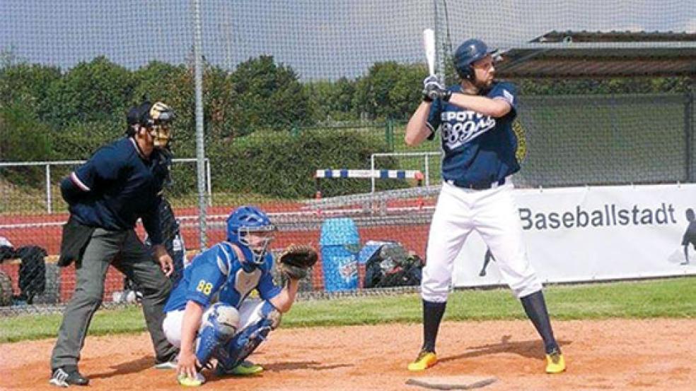 Jens Flink (rechts) wird der Spartenleiter Baseball in Jemgum und damit auch der Trainer der neugegründeten »Dykereeves«. © Foto: privat