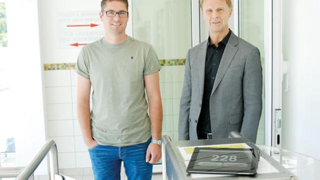 Lichtschranke kontrolliert Besucherzahl