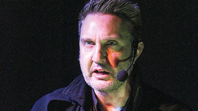 Feiner Nervenkitzel großartig gesprochen