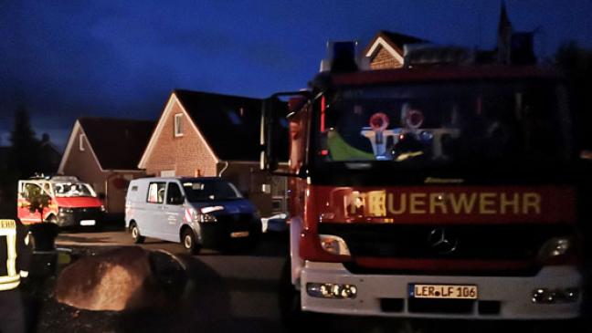 Feuerwehr Bunde im Einsatz wegen Wasserschaden