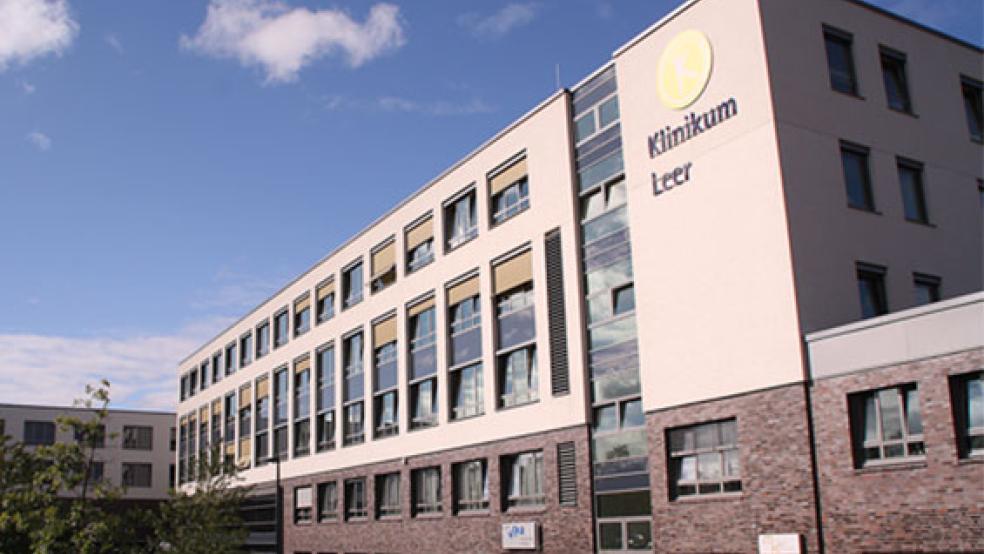 Freude am Leeraner Klinikum: Die Auszeichnung »Ausgezeichnet. Für Kinder« ist jeweils für zwei Jahre gültig.  © Foto: RZ-Archiv