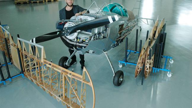 Flugwerft in Nüttermoor gelandet