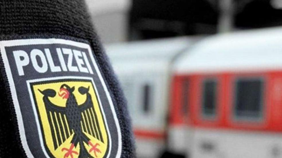 In der Nähe von Papenburg haben bislang noch unbekannte Täter wiederholt Steine auf die Gleise gelegt. © Foto: RZ-Archiv